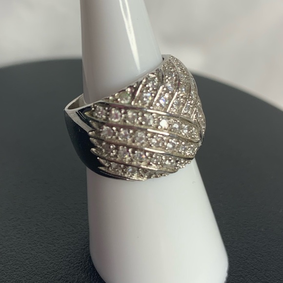 Sterling Silver Cluster Ring for Women ATI 925 - Picture 4 of 10